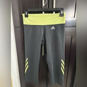 Adidas capri leggings
